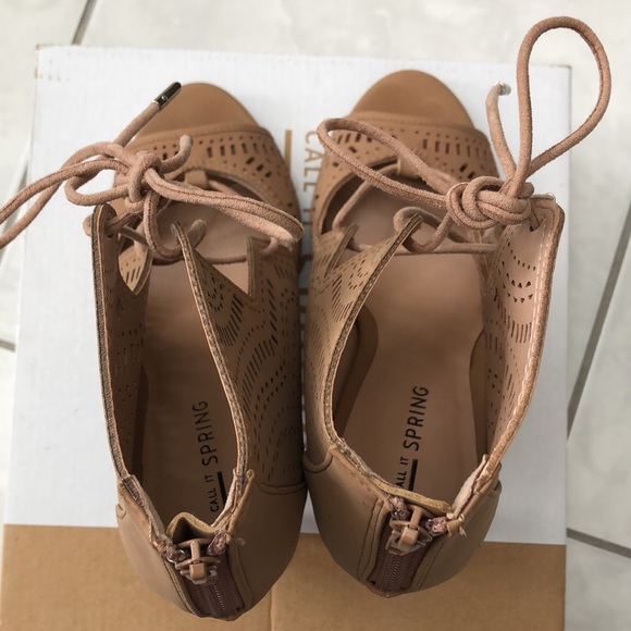 Asoniel Beige Peep Toe Heels - Picture 6 of 8